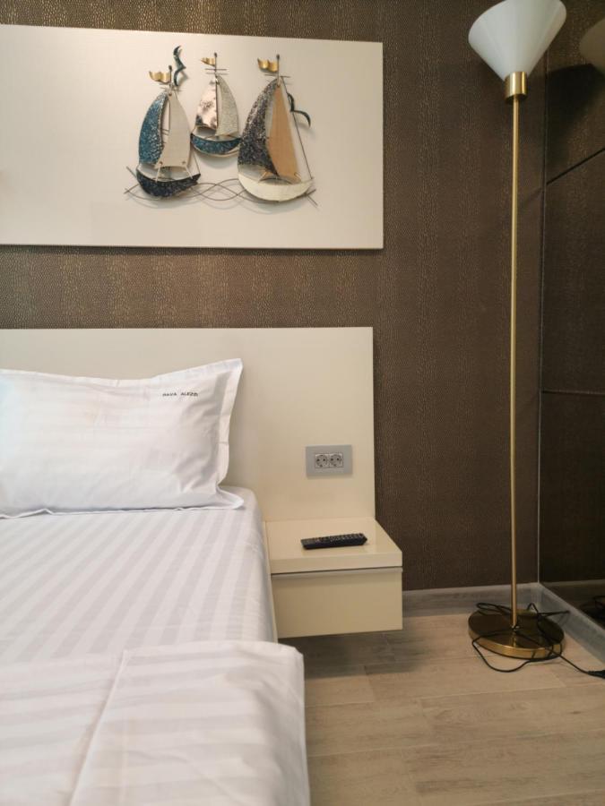 Dava Aparthotel Pool & Spa Mamaia Nord Navodari Exterior photo